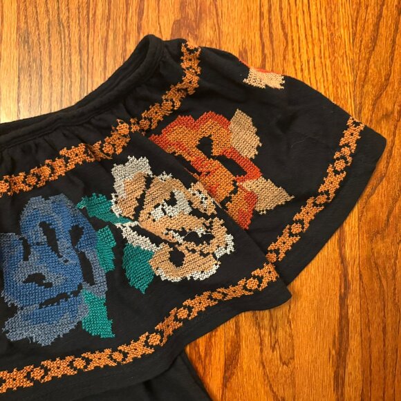 FREE PEOPLE Black Embroidered Off-Shoulder Top – Size S - Picture 2 of 5